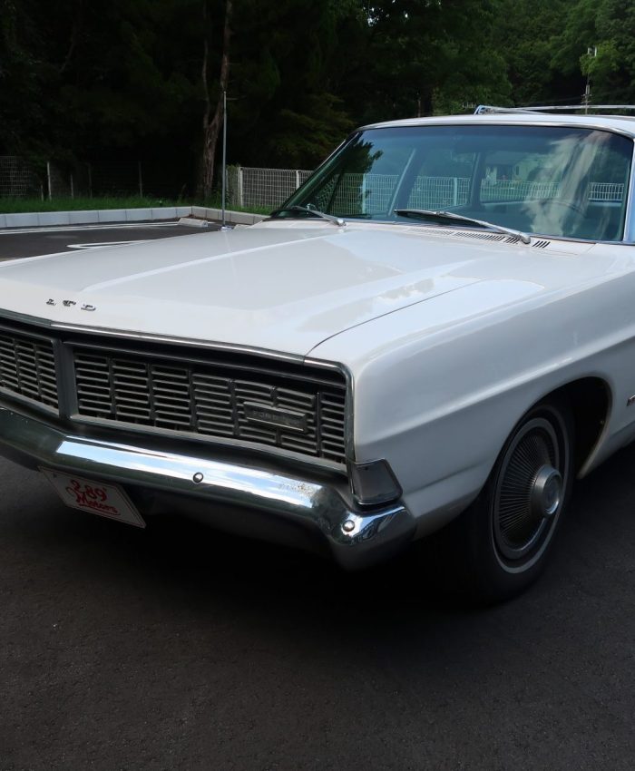 1968年式フォードカントリースクワイア